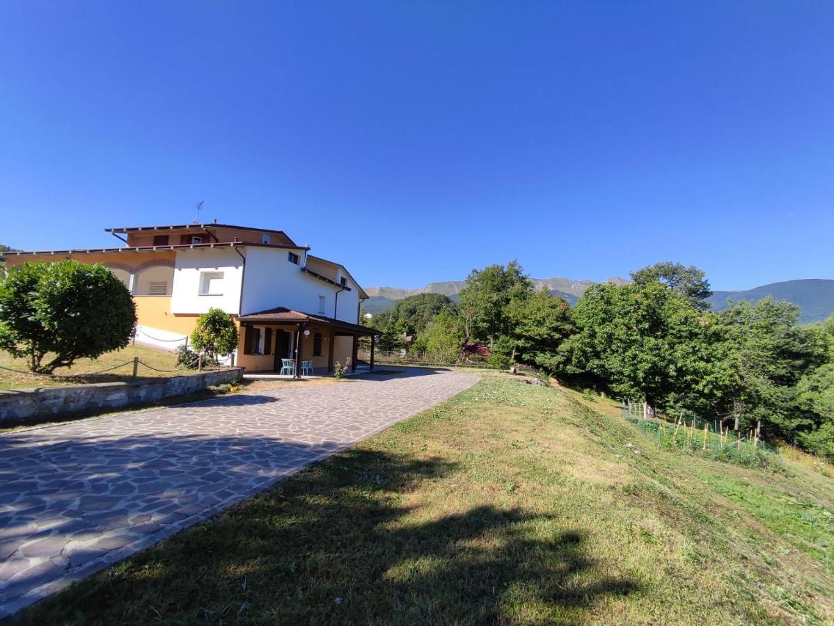 Bed and Breakfast Il Golfarone Villa Minozzo Exterior foto